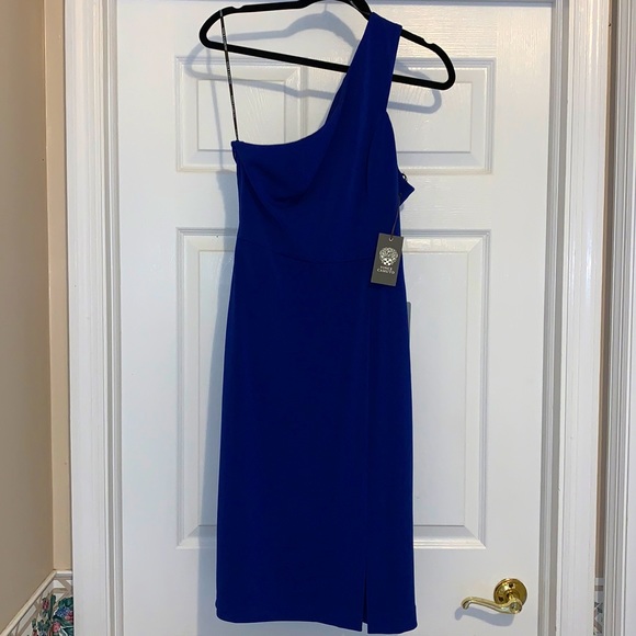Vince Camuto Dresses & Skirts - Vince Camino One-Shoulder Sheath Dress